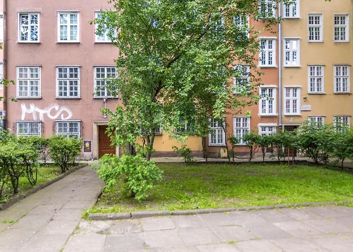 Maya's Flats & 37 - Piwna Lägenhet