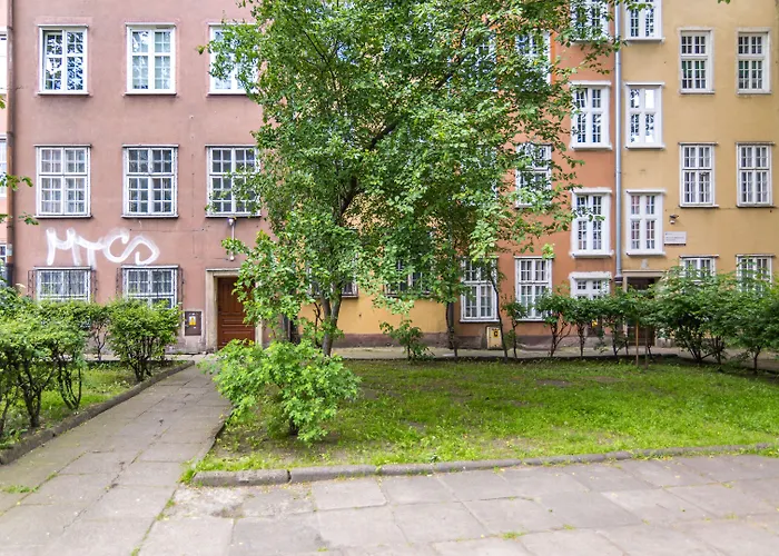 Maya's Flats & 37 - Piwna Lägenhet